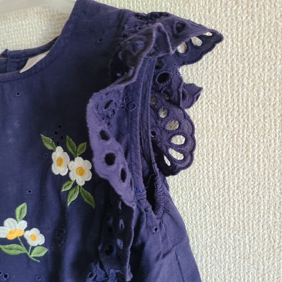 petit main(プティマイン)のプティマイン　お花刺繍トップス　110 キッズ/ベビー/マタニティのキッズ服女の子用(90cm~)(ブラウス)の商品写真