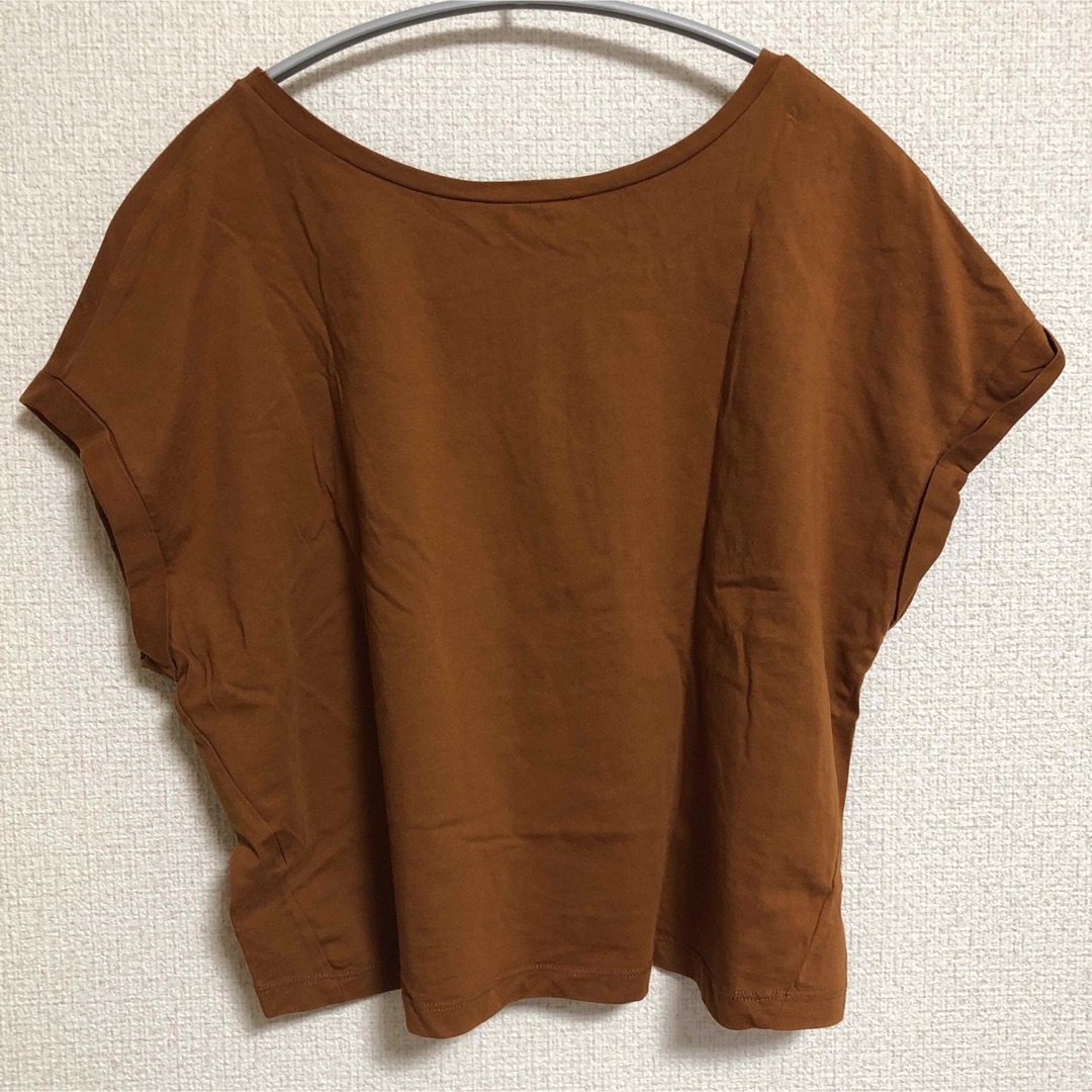 ZARA(ザラ)のZARA フレンチスリーブ　Ｔシャツ レディースのトップス(Tシャツ(半袖/袖なし))の商品写真