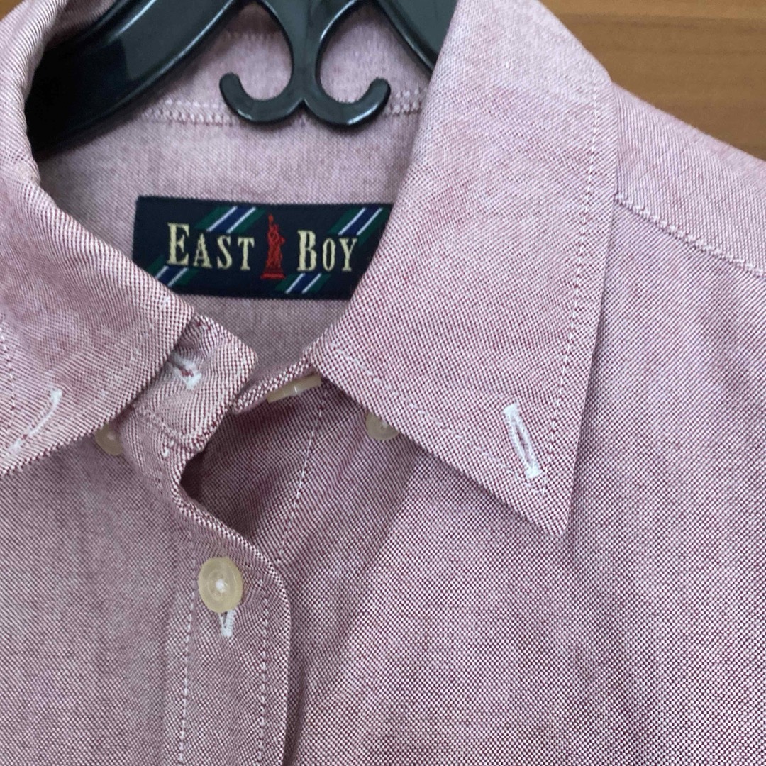 EASTBOY(イーストボーイ)のほぼ新品　イーストボーイシャツ レディースのトップス(シャツ/ブラウス(半袖/袖なし))の商品写真