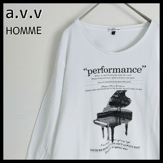 a.v.v - a.v.v☆グランドピアノ＆英字ロンT　48　白　Tシャツ　M　アーヴェヴェ