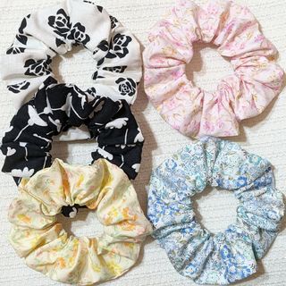 DA5個セットシュシュハンドメイド(ヘアアクセサリー)