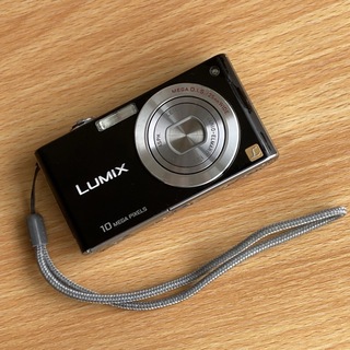 Panasonic コンパクトデジタルカメラ LUMIX FX DMC-FX35