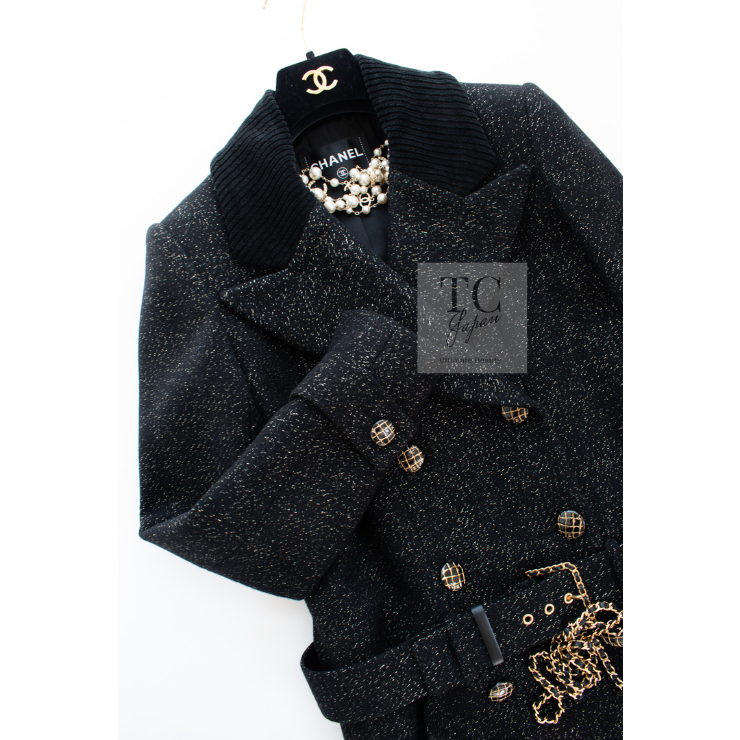 CHANEL(シャネル)のシャネル コート CHANEL メティエダール ブラック ゴールド ベルト付き ウール 超美品 34 36 レディースのジャケット/アウター(ロングコート)の商品写真