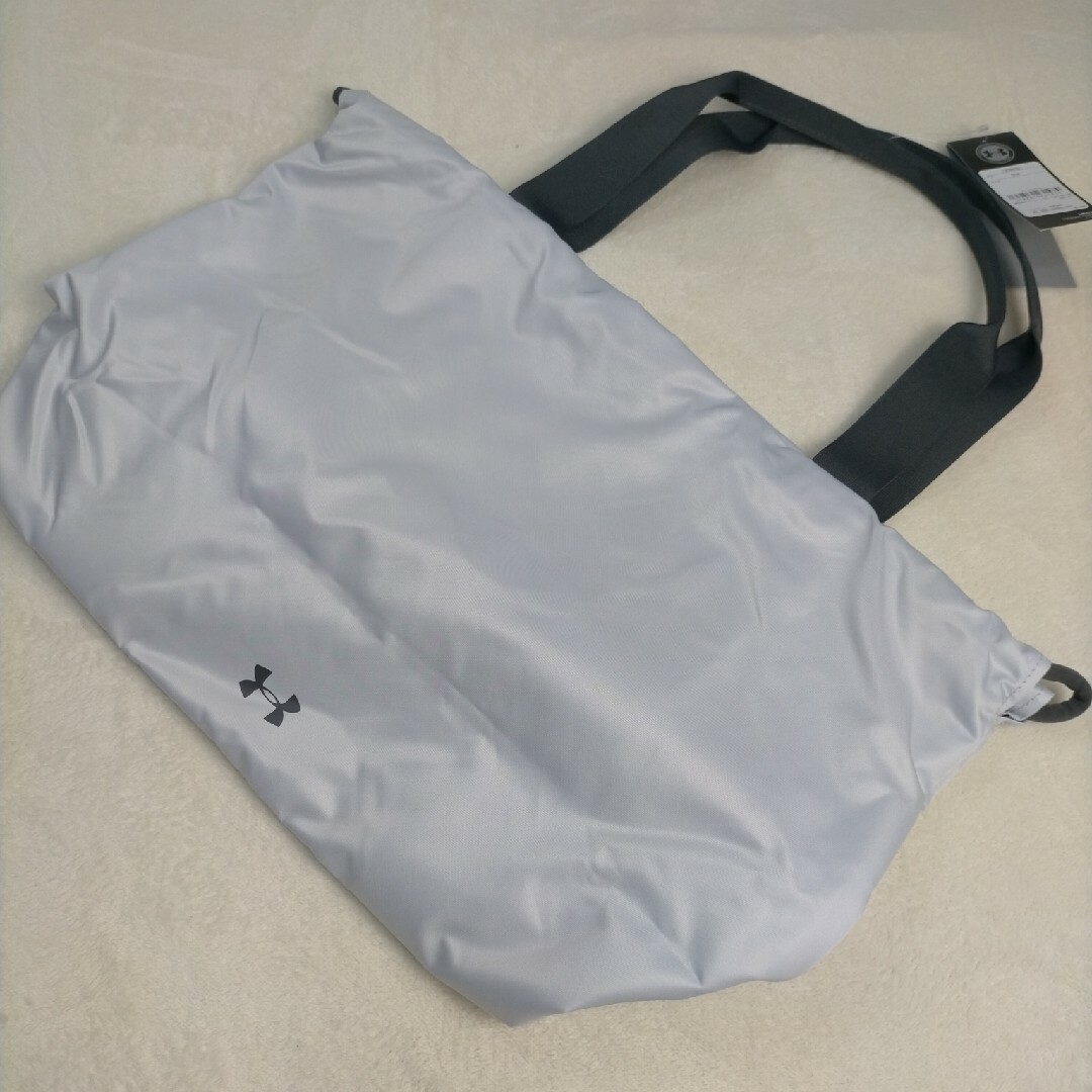 UNDER ARMOUR(アンダーアーマー)のアンダーアーマー トートバッグ ホワイト 手提げバッグ ジム UA レディースのバッグ(トートバッグ)の商品写真