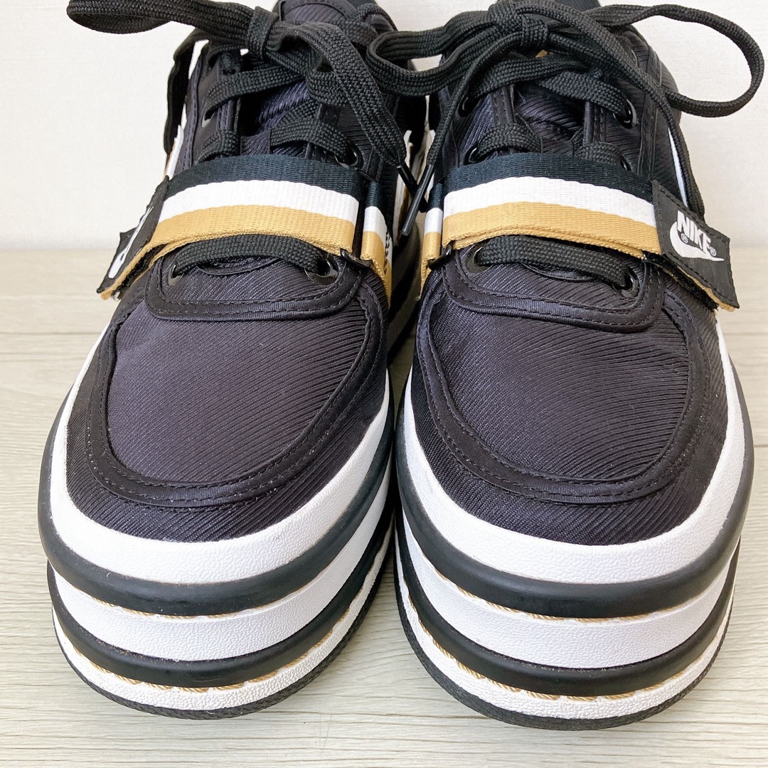 NIKE(ナイキ)の美品✨NIKE 厚底スニーカー VANDAL 2X ブラック ゴールド 24.5 レディースの靴/シューズ(スニーカー)の商品写真