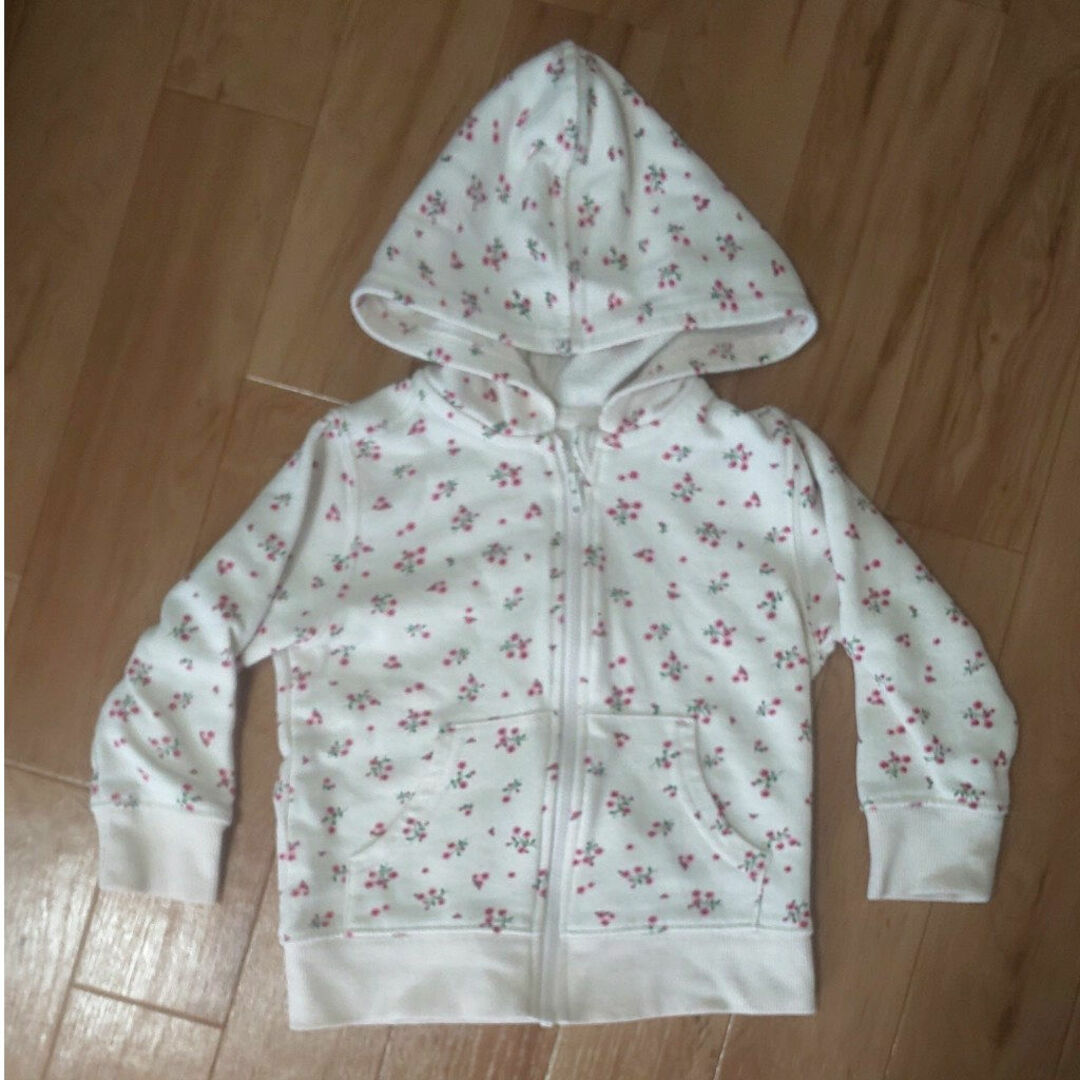 パーカー 100 花柄 白 ピンク キッズ/ベビー/マタニティのキッズ服女の子用(90cm~)(ジャケット/上着)の商品写真