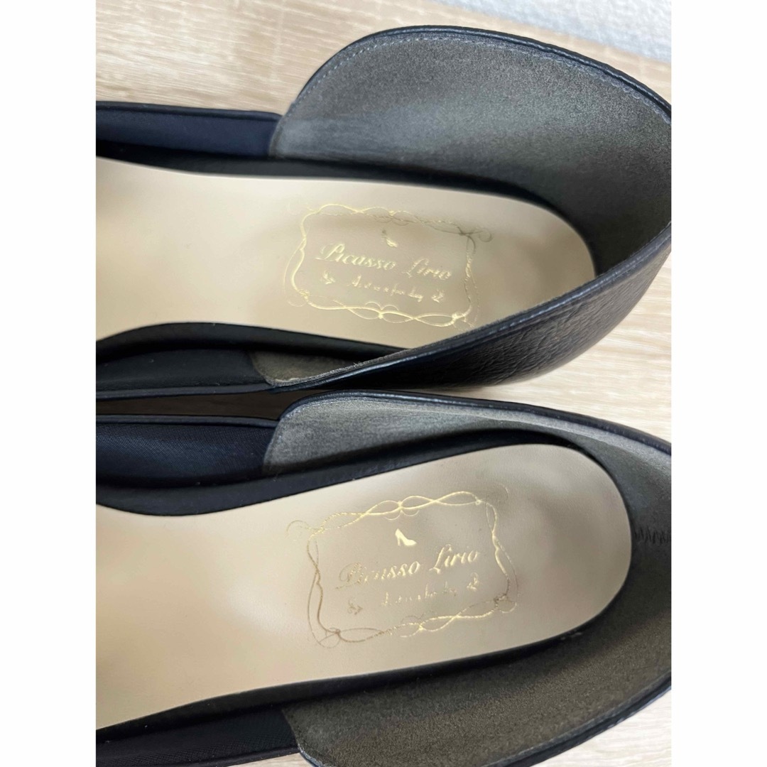 ブラック×ゴールドパンプス完売23cm レディースの靴/シューズ(ハイヒール/パンプス)の商品写真