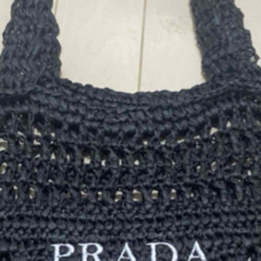 PRADA(プラダ)のお値下げ終了致します　PRADA  ノベルティ　ト－トバッグ レディースのバッグ(トートバッグ)の商品写真