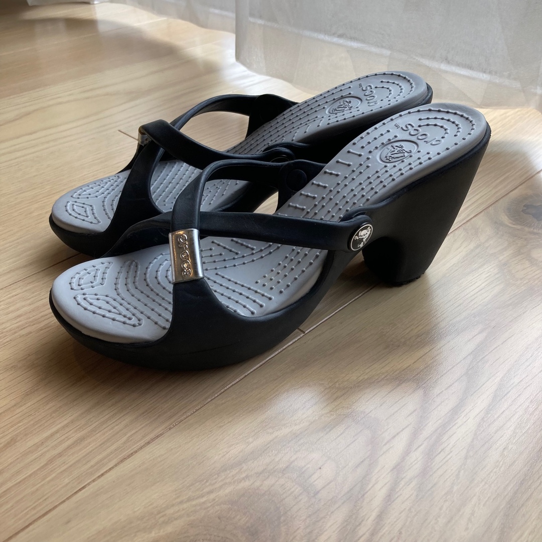 crocs - クロックス サイプラス W7 23 24 黒 新古品 ヒール crocs - クロックス サイプラス W7 23 24 黒 新古品 ヒール