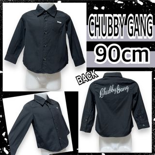 チャビーギャング(CHUBBYGANG)の【CHUBBYGANG/90】BACKロゴプリント入シャツ☆黒シャツ(ブラウス)