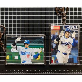 ★新品未使用　激安　ドジャース　大谷翔平　ドジャースポーズ　両面　キーホルダー