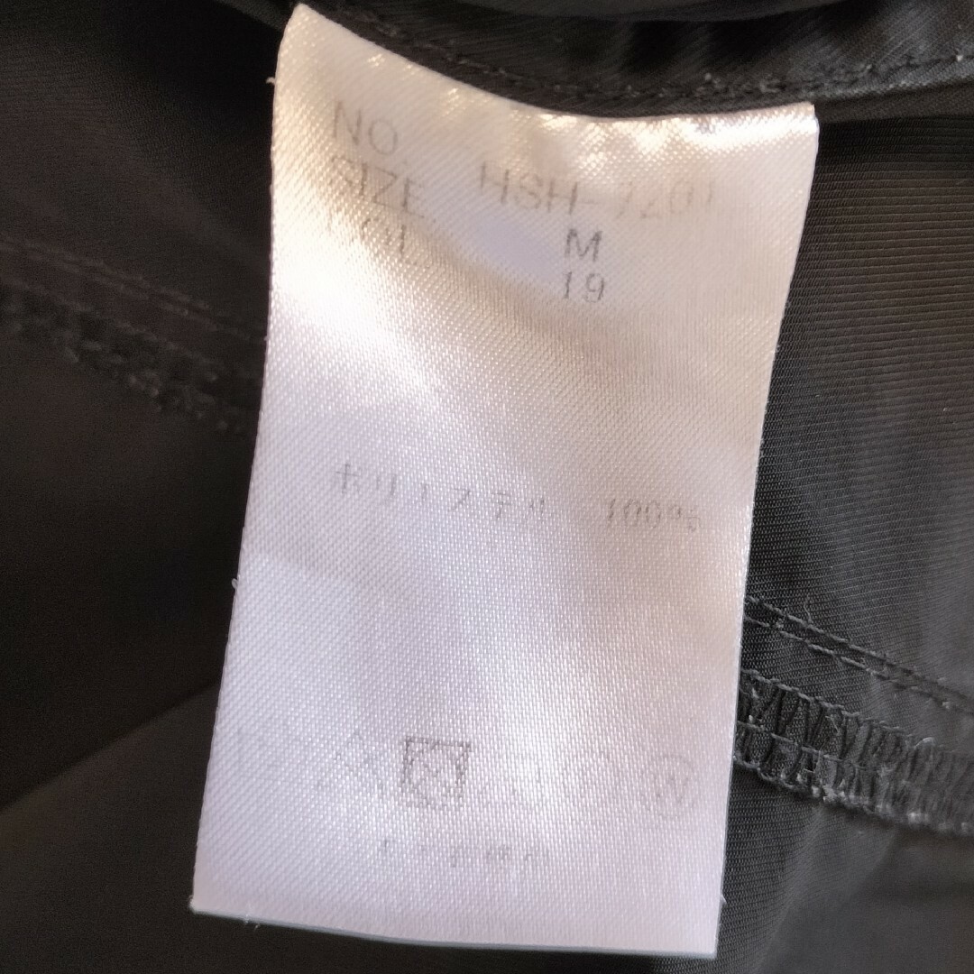 HIGH STREET(ハイストリート)のハイストリートメンズ長袖シャツ黒ブラック薄手メタルボタンきれいめタイト メンズのトップス(シャツ)の商品写真