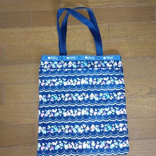 チェスティ(Chesty)のchesty×LeSportsac　スカラップパラダイスサブバッグ(トートバッグ)