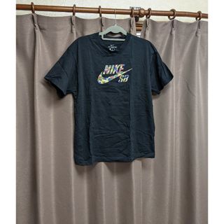 ナイキ(NIKE)のNIKE　花柄ボタニカル　Tシャツ  XL(Tシャツ/カットソー(半袖/袖なし))