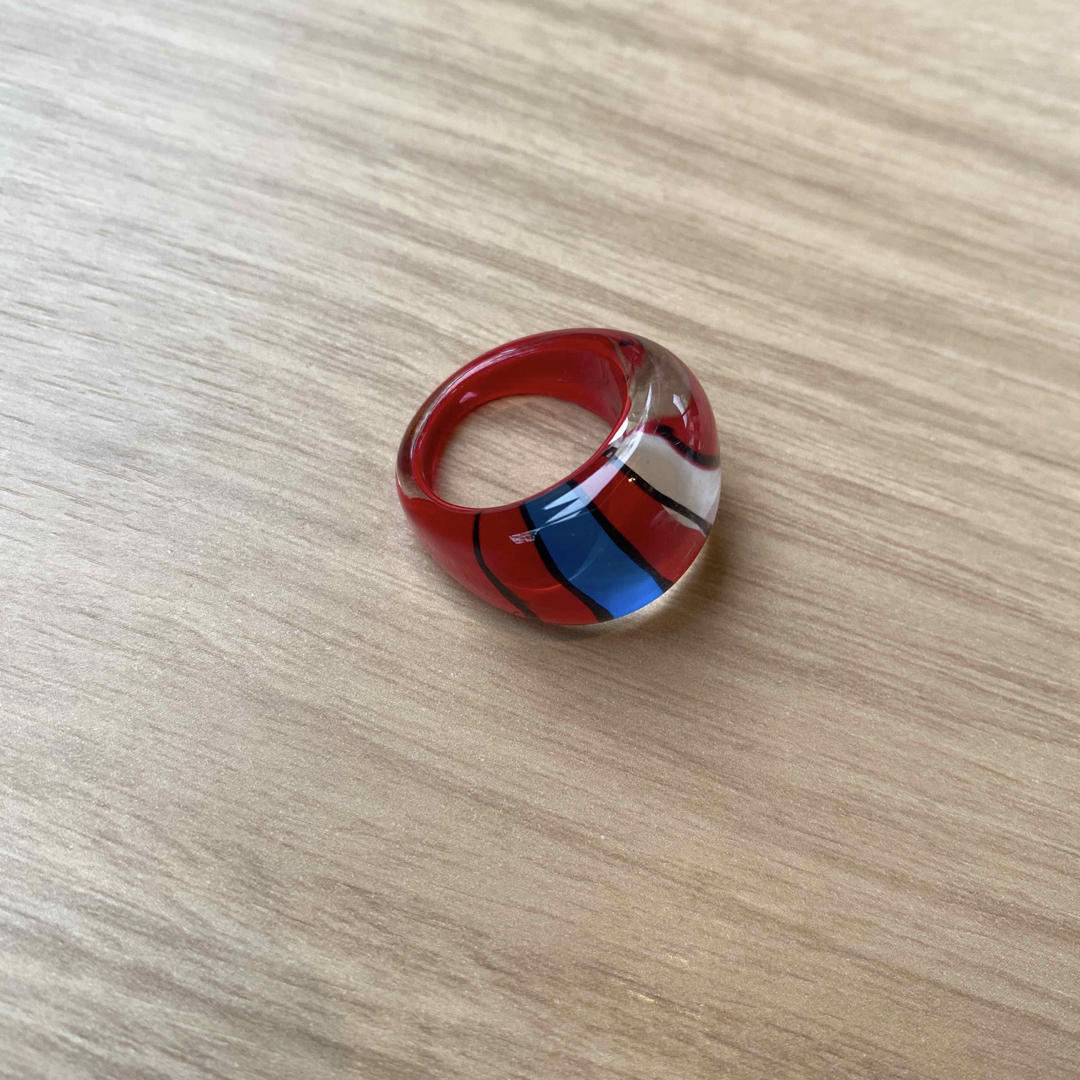 指輪 リング 海外購入品 赤 レッド 11号 しましま レディースのアクセサリー(リング(指輪))の商品写真