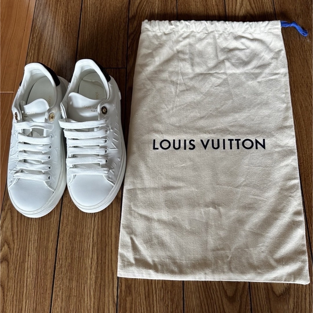 LOUIS VUITTON - ルイヴィトン スニーカーの通販 by mm's shop LOUIS VUITTON - ルイヴィトン スニーカーの通販 by mm's shop