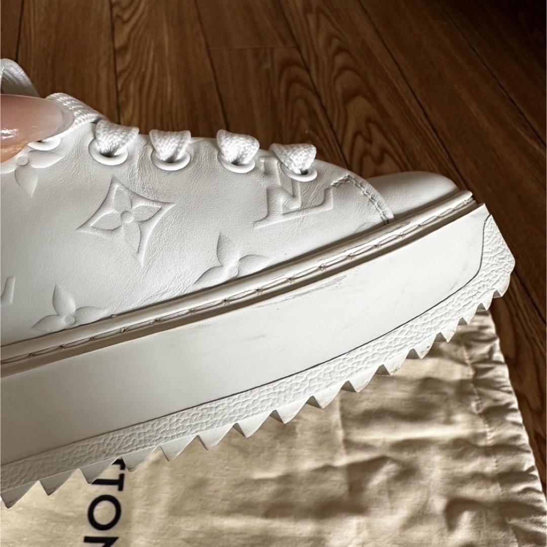 LOUIS VUITTON - ルイヴィトン スニーカーの通販 by mm's shop LOUIS VUITTON - ルイヴィトン スニーカーの通販 by mm's shop