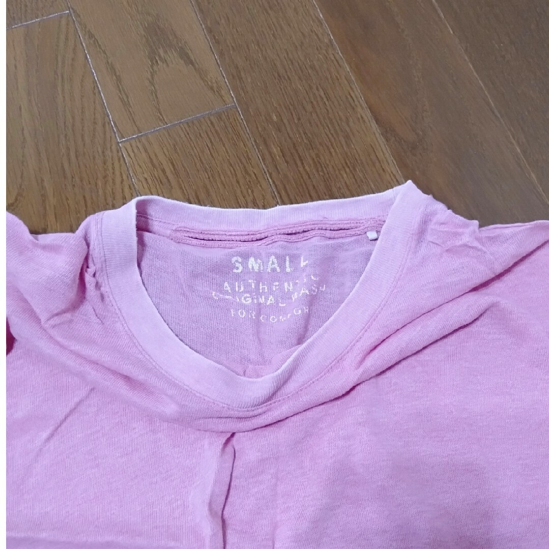ユニクロ　Tシャツ　ピンク メンズのトップス(Tシャツ/カットソー(半袖/袖なし))の商品写真