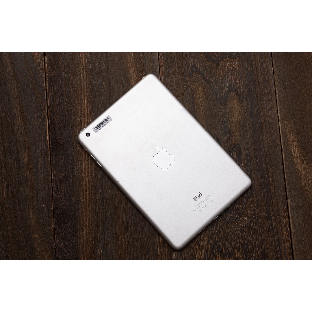 Apple(アップル)のApple iPad mini 16GB A1432 スマホ/家電/カメラのPC/タブレット(タブレット)の商品写真