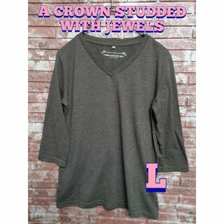 A CROWN STUDDED WITH JEWELS Vネック 7分袖Tシャツ(Tシャツ(長袖/七分))