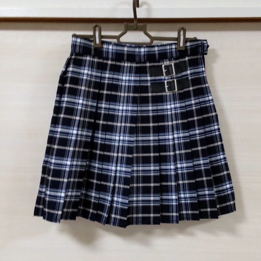 チェックスカート　紺　160cm キッズ/ベビー/マタニティのキッズ服女の子用(90cm~)(スカート)の商品写真