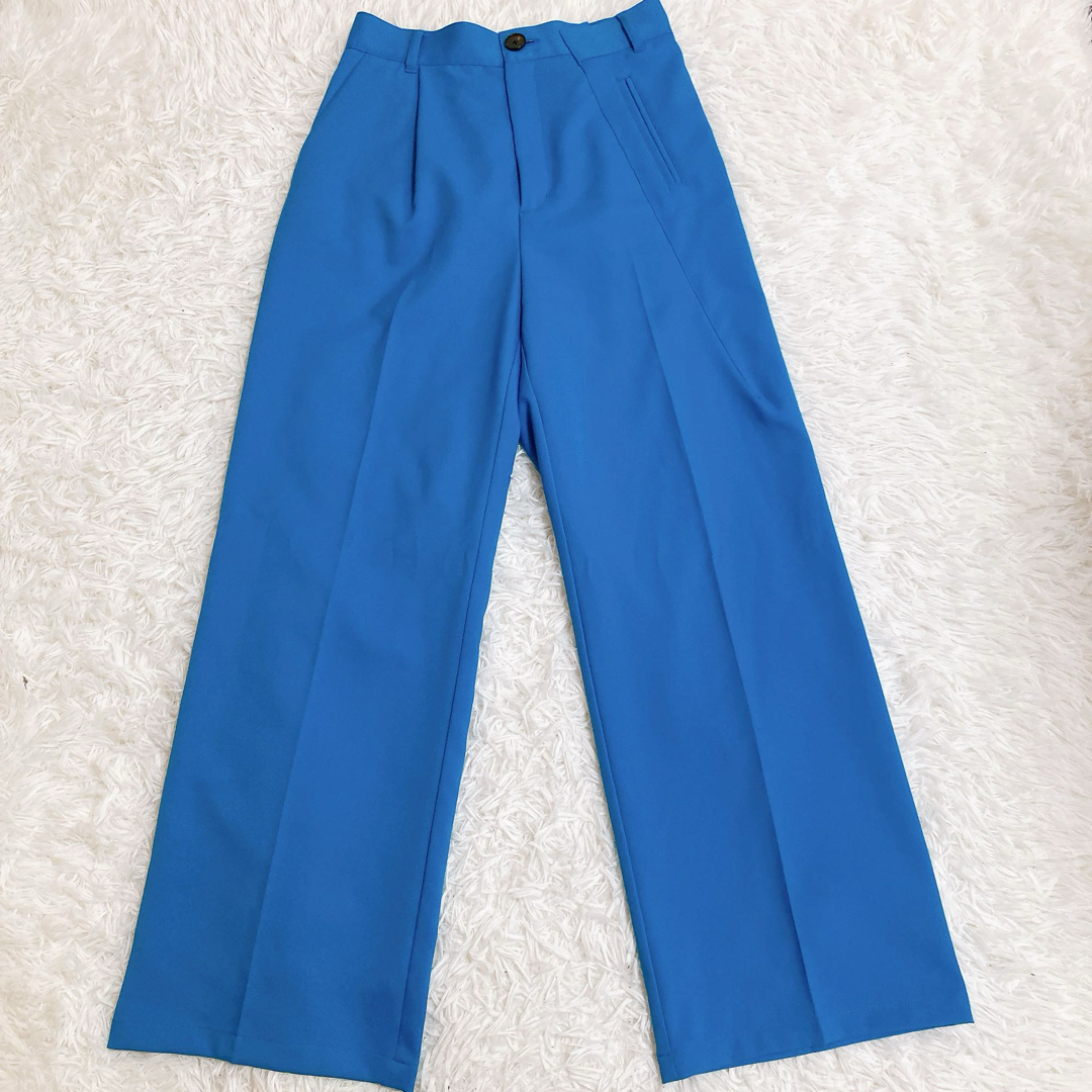 UNITED TOKYO(ユナイテッドトウキョウ)のユナイテッドトウキョウ　フォルトバックデザインパンツ　21年モデル　ブルー　3 レディースのパンツ(カジュアルパンツ)の商品写真