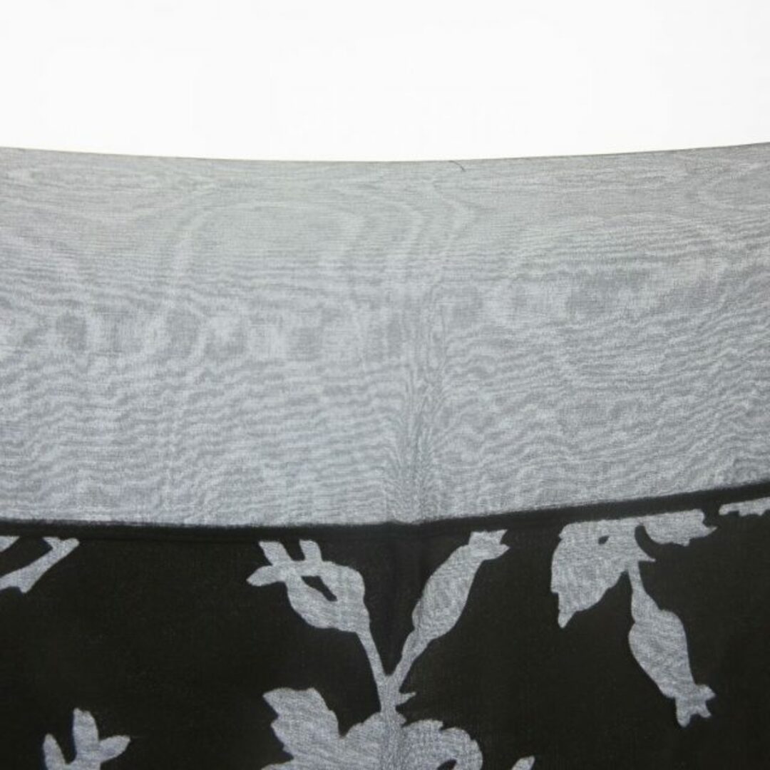 Christian Dior(クリスチャンディオール)のクリスチャンディオール Dior スカーフ  シルク 花柄 黒 STK レディースのファッション小物(バンダナ/スカーフ)の商品写真