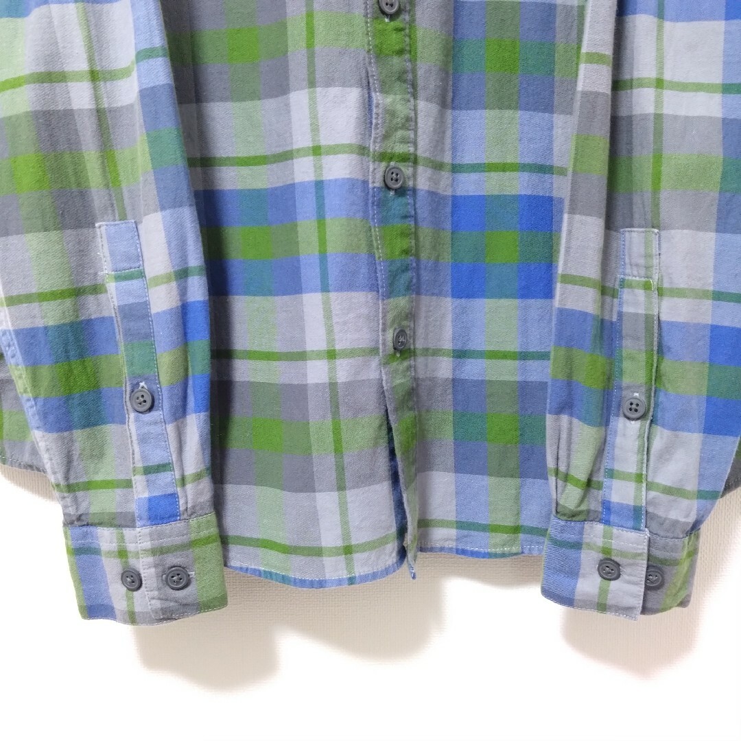 Columbia(コロンビア)のシャツ　メンズ　古着　長袖　チェック　コロンビア　ネルシャツ　グレー　グリーン メンズのトップス(シャツ)の商品写真