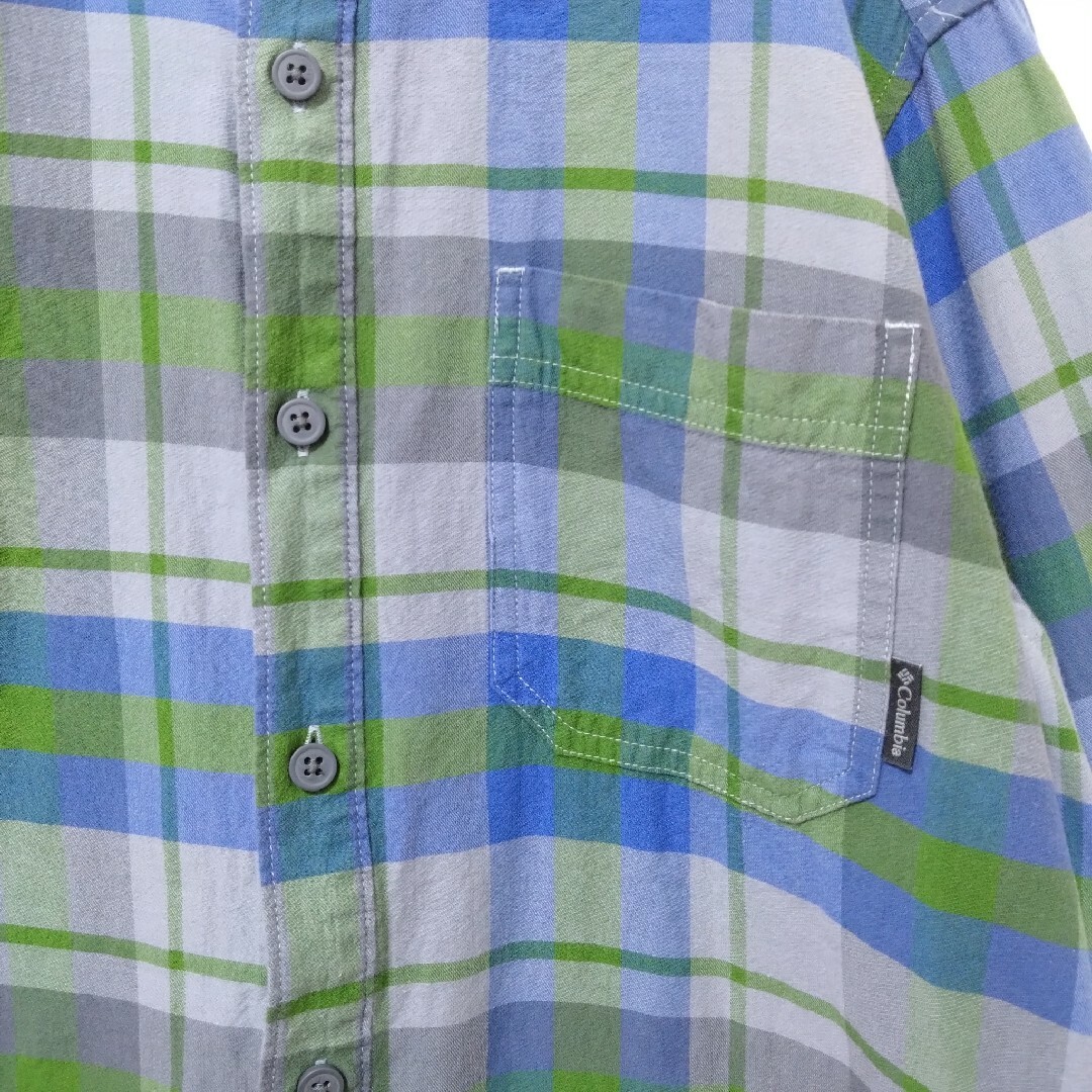 Columbia(コロンビア)のシャツ　メンズ　古着　長袖　チェック　コロンビア　ネルシャツ　グレー　グリーン メンズのトップス(シャツ)の商品写真
