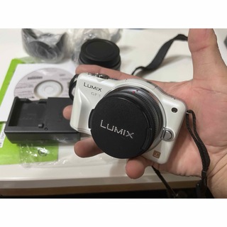 パナソニック(Panasonic)のPanasonic  デジタル一眼カメラ ダブルレンズキット DMC-GF3W-(ミラーレス一眼)