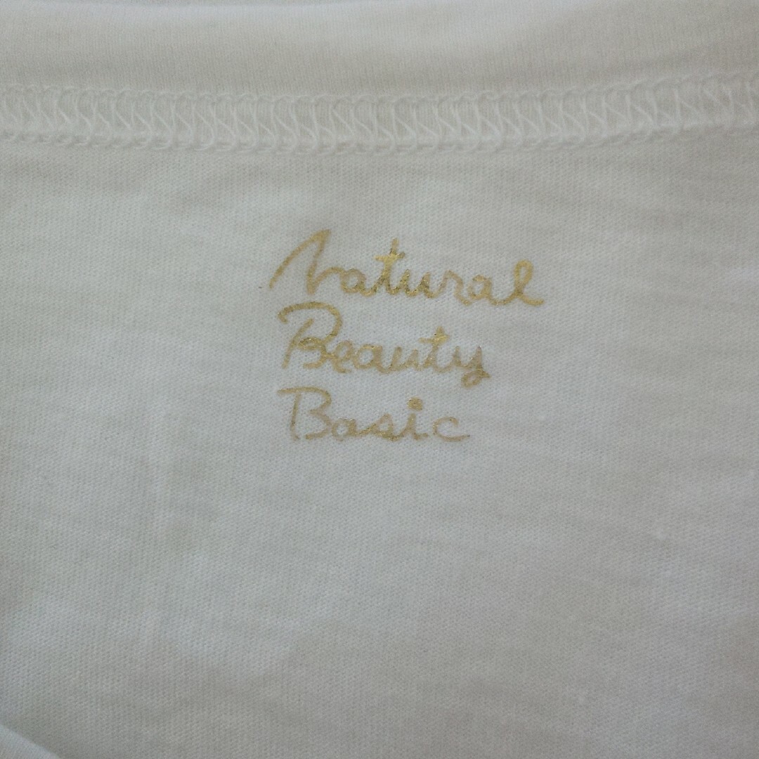 NATURAL BEAUTY BASIC(ナチュラルビューティーベーシック)のNATURAL BEAUTY BASIC Tシャツ レディースのトップス(Tシャツ(半袖/袖なし))の商品写真
