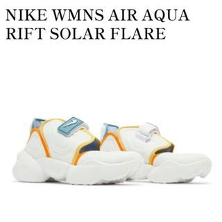 ナイキ(NIKE)のNIKE WMNS AIR AQUA RIFT SOLAR FLARE(スニーカー)