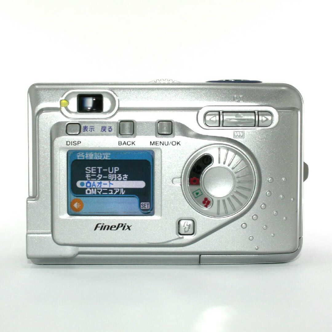 富士フイルム(フジフイルム)のFUJI FILM FinePix A303 シルバー⭐︎コンデジ✨完動品✨ スマホ/家電/カメラのカメラ(コンパクトデジタルカメラ)の商品写真