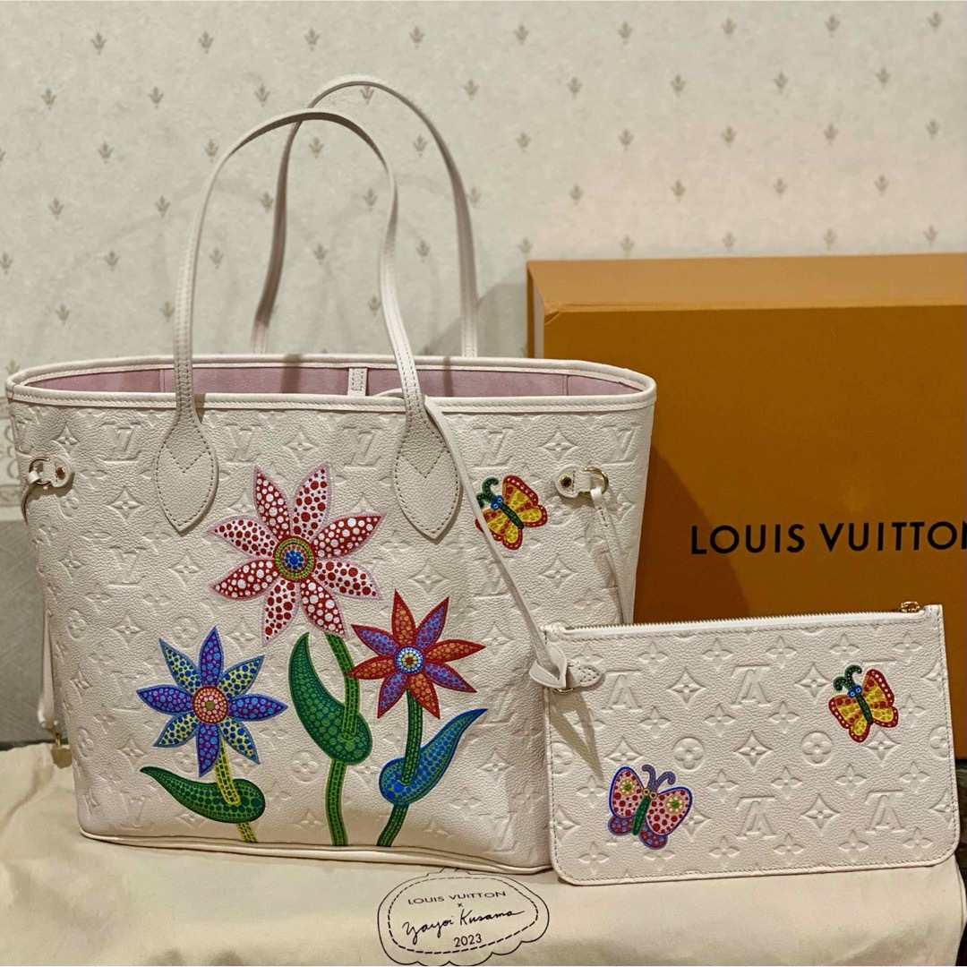 LOUIS VUITTON(ルイヴィトン)の未使用 限定 Louis Vuitton モノグラムアンプラントネヴァーフルMM レディースのバッグ(トートバッグ)の商品写真