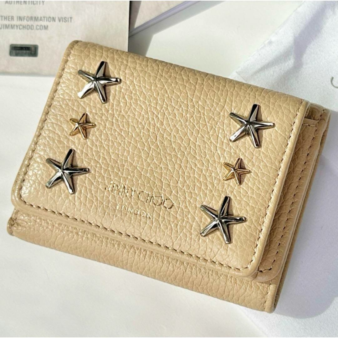 JIMMY CHOO(ジミーチュウ)の美品✨JIMMY CHOO スタースタッズ　三つ折り財布　ミニウォレット レディースのファッション小物(財布)の商品写真