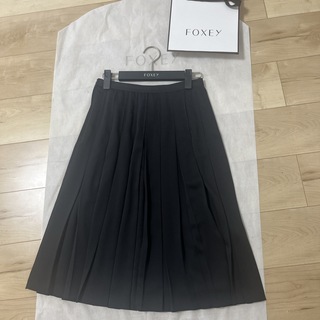 フォクシー(FOXEY)のFoxey ♡ ニューヨークコレクション　プリーツスカート(ひざ丈スカート)
