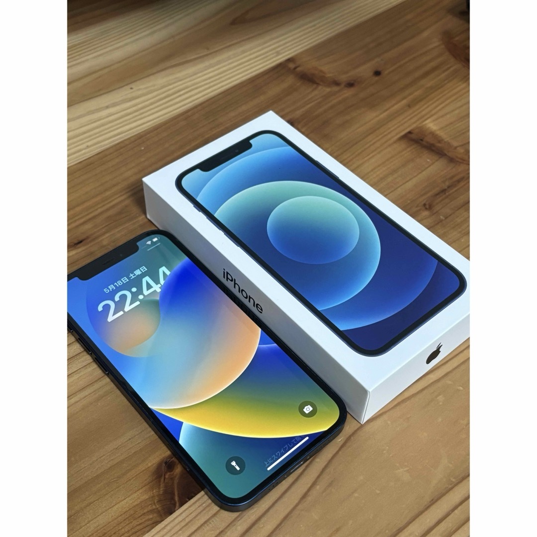 iPhone(アイフォーン)のアップル iPhone12 64GB ブルー SIMフリー版 スマホ/家電/カメラのスマートフォン/携帯電話(スマートフォン本体)の商品写真