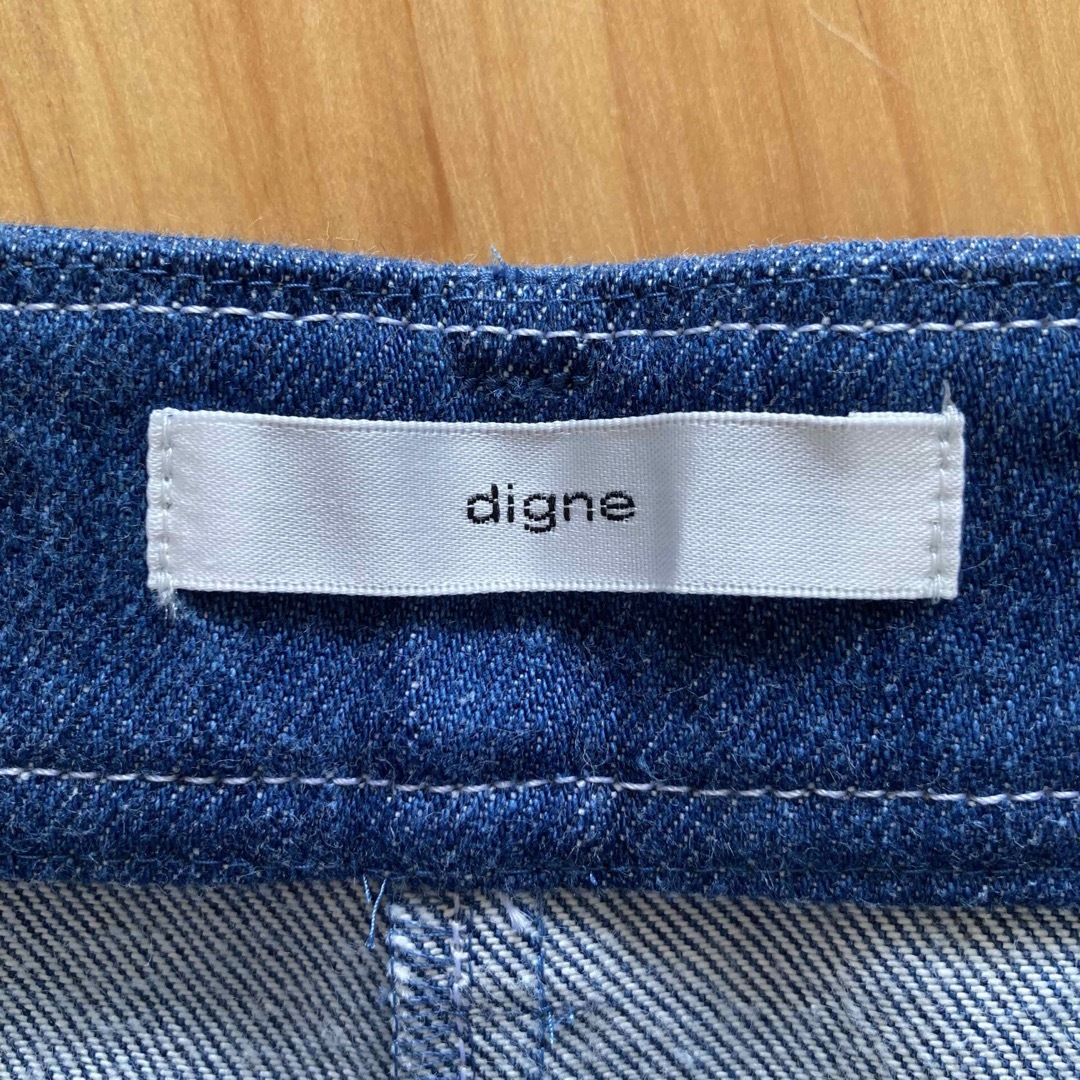 新品  ディニュ  digne  デニム slacks denim 2024SS レディースのパンツ(デニム/ジーンズ)の商品写真