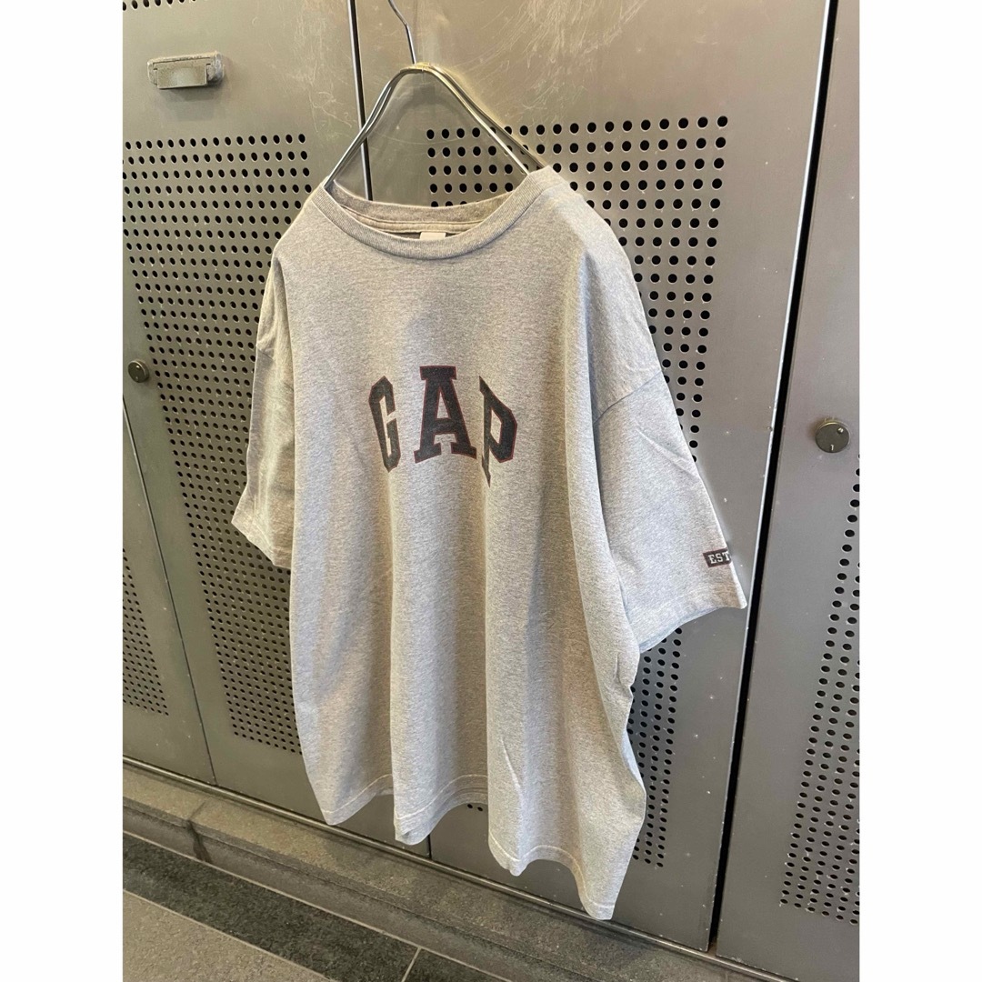 GAP(ギャップ)の古着　ヴィンテージ　Tシャツ　プリントTシャツ　GAP ビックサイズ　シンプル メンズのトップス(Tシャツ/カットソー(半袖/袖なし))の商品写真