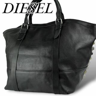 ディーゼル(DIESEL)の大容量 DIESEL トートバッグ 肩掛け デニム レザー スタッズ ブラック(トートバッグ)