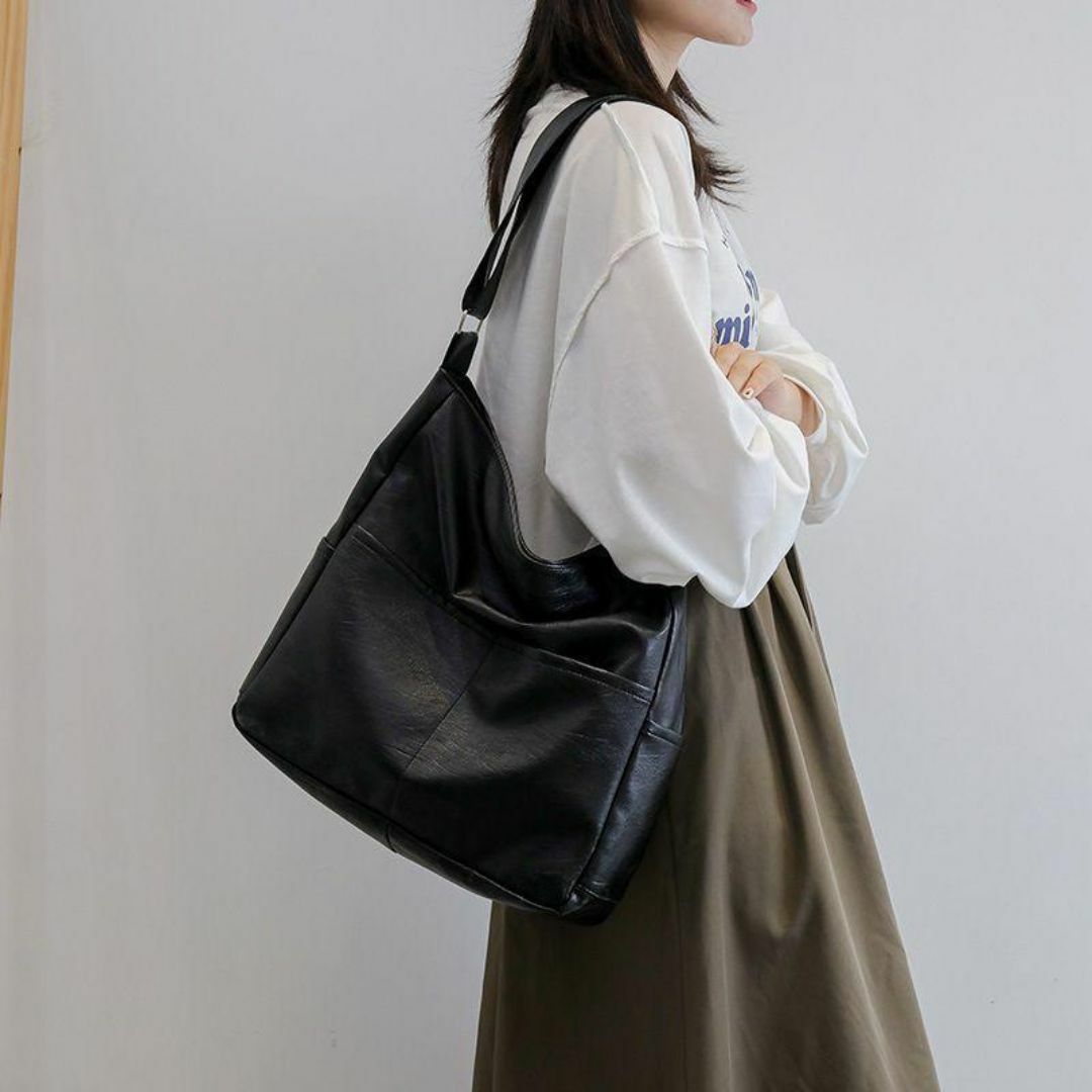 ショルダーバッグ 斜めがけ 大容量 メンズ レディース レザー 韓国 ブラック レディースのバッグ(ショルダーバッグ)の商品写真