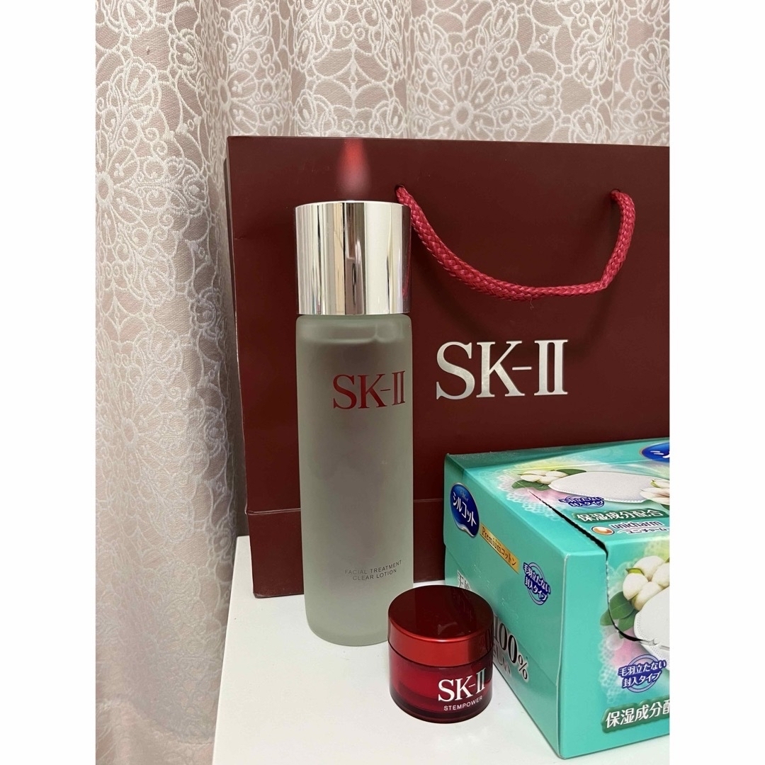 SK-II エスケーツー クリアローション230mlオマケあり コスメ/美容のスキンケア/基礎化粧品(化粧水/ローション)の商品写真