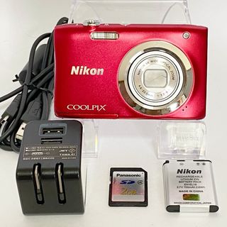 ニコン(Nikon)の【美品】Nikon coolpix A100 ニコン　デジカメ　SDカード付(コンパクトデジタルカメラ)