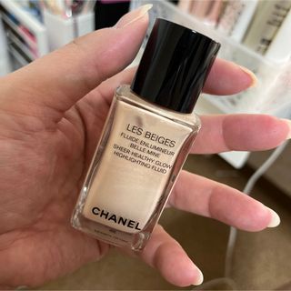 シャネル(CHANEL)のフリュイドアンルミネールベルミンパーリーグロウ(化粧下地)