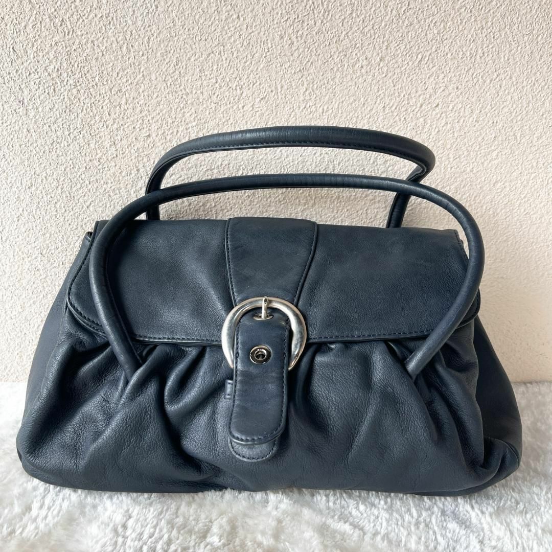 Kitamura(キタムラ)の美品✨Kitamuraキタムラセミショルダーバッグトートバッグネイビー紺 レディースのバッグ(ショルダーバッグ)の商品写真