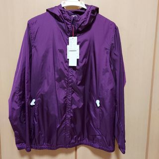 ユニクロ(UNIQLO)のユニクロ　イネス　ポケッタブルパーカ　XL ワイン(ナイロンジャケット)