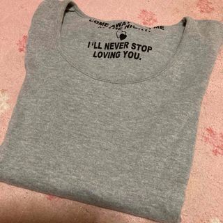 シンプルグレーTシャツカットソー　インナー スポーツにも(Tシャツ(半袖/袖なし))