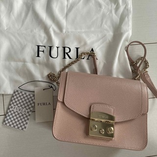 Furla - 【新品】FURLA メトロポリス チェーンショルダーバッグ ピンクベージュ