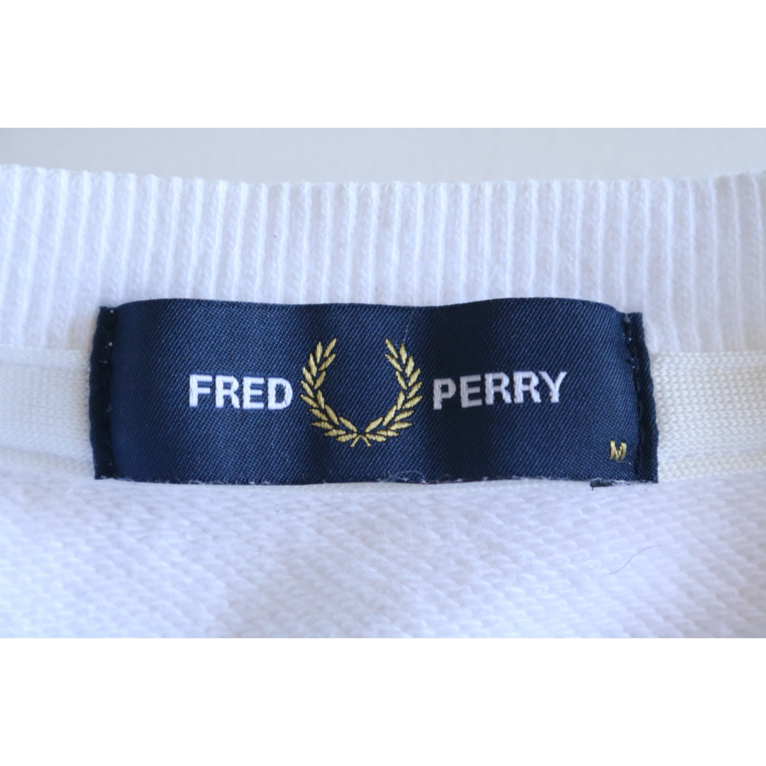 FRED PERRY(フレッドペリー)の【FRED PERRY】スウェット　ビッグロゴ刺繍　白　M★ メンズのトップス(スウェット)の商品写真