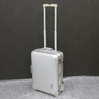 リモワ(RIMOWA)のITR3Q711XJKI リモワ トパーズ 32L 2輪 キャリーケース スーツケース 929.52 シルバー 機内持ち込みサイズ 旅行 ビジネス(スーツケース/キャリーバッグ)